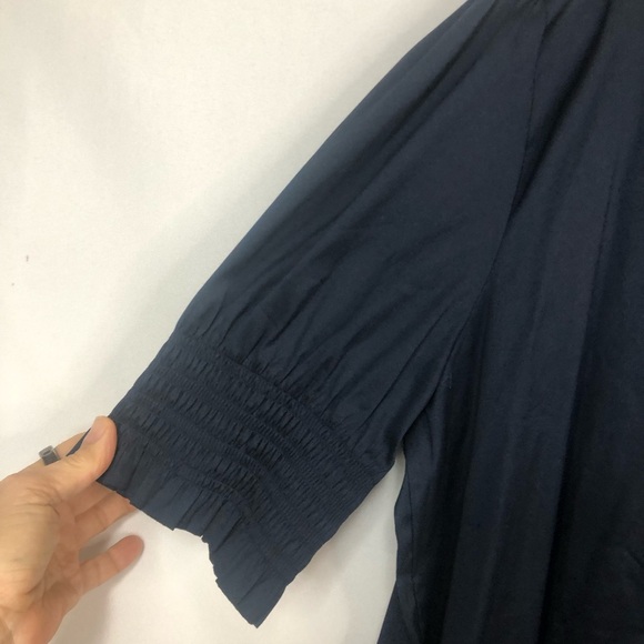Chico’s Navy Blue Midi Dress Smocked Sleeves Side Pockets - Picture 3 of 7